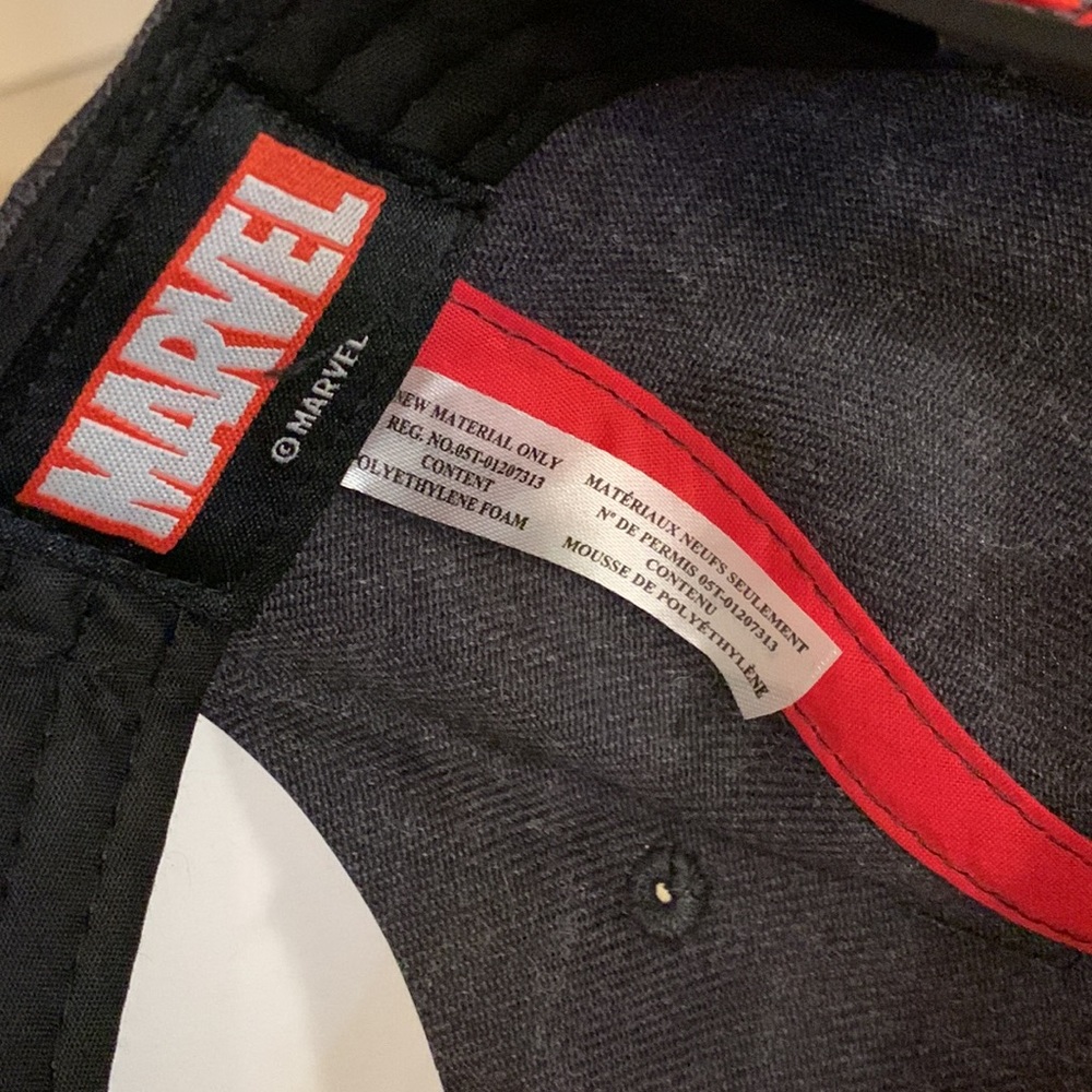 Marvel cap - Picture 5 of 6